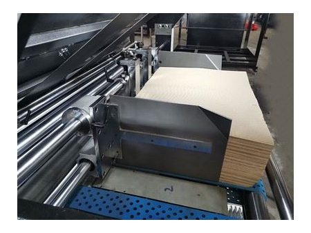 Máquina laminadora de papel y cartón semi-automática FMT-1300/1450