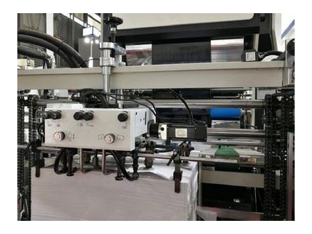 Máquina de laminación vertical multifuncional automática con corte con cuchilla caliente, FM-H