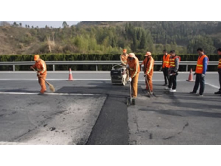 Reparación de asfalto por infrarrojo, Calentador de asfalto por infrarrojo