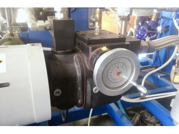Inyectora de espuma rígida de poliuretano de alta presión