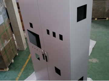 Gabinete eléctrico para sistema de tratamiento de gases de escape