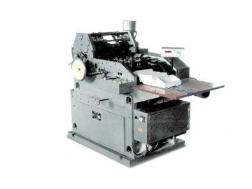 Máquina para fabricar sobres de bolsillo automática POCKET124