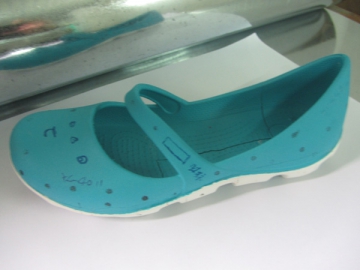 Molde de inyección de zapatos bicolores en goma EVA