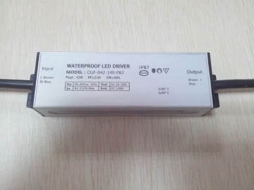 Controlador LED resistente al agua 25W-40W