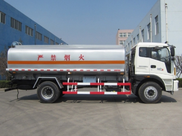 Camión cisterna para combustible de 12 m³