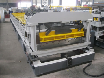 Máquina para fabricar tejas metálicas / Perfiladora de tejas de metal
