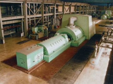 Generador con turbina de vapor