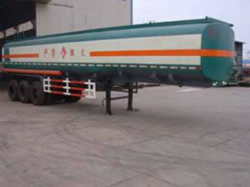 Camión semirremolque cisterna de combustible 35000L