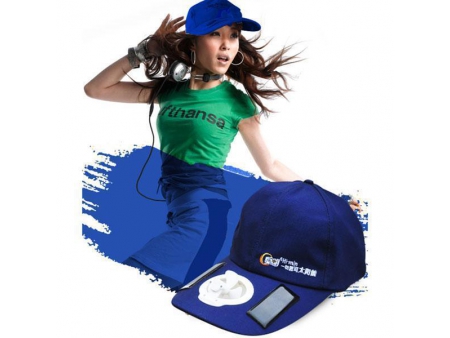 Gorra con ventilador solar