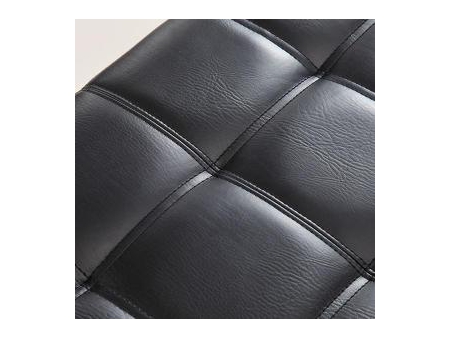 Set de sillones y sofá de tres cuerpos de cuero