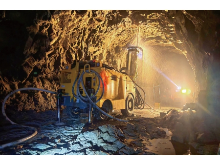 Jumbo hidráulico de perforación, HT70-B