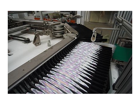 Máquina contadora - para pañales desechables GM-085N