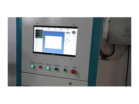 Máquina automática para corte de vidrio curvo para automóviles
