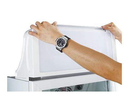 Expositor de bebidas con una puerta de vidrio SGR-300R