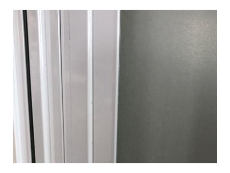 Expositor de bebidas con una puerta de vidrio SGR-300R