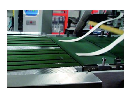 Máquina de embalaje retráctil YCBS130