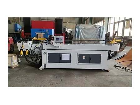 Dobladora de tubos semiautomática NC