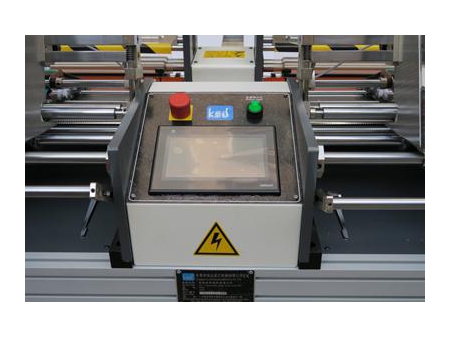 Máquina para alimentación y encolado de cartón a alta velocidad automática