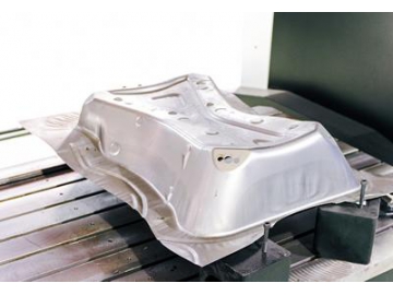 Máquina de corte laser robotizado 3D de 6 ejes