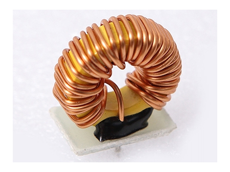 Bobina toroidal (bobina de choque de modo diferencial)