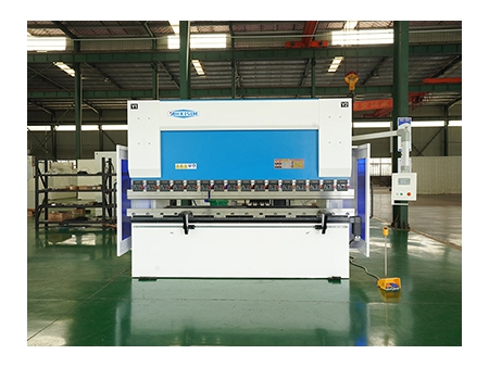 Prensa Plegadora CNC Electrohidráulica