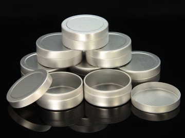 Latas de cosméticos