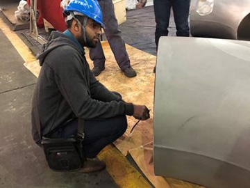 Accesorios de tubos de acero inoxidable para nuestros clientes en Emiratos Árabes Unidos (EAU)