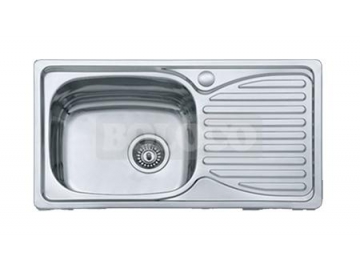 Fregadero de una ponchera de acero inoxidable con escurridor BL-905