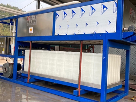 Máquina para Hacer Hielo en Bloques porRefrigeración Directa de 5 Toneladas para Cliente de Guizhou en 2021