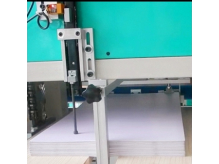 Máquina automática de soldadura por ultrasonido (Para producción de tarjetas), WT-007DWJ