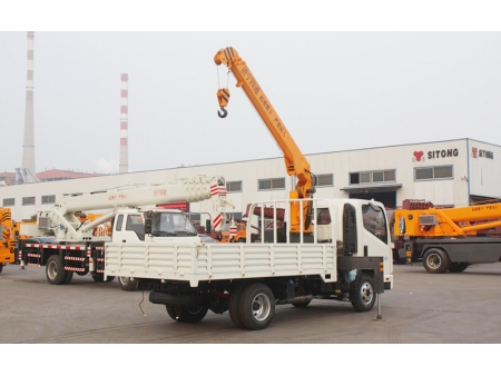 Camión pluma de 3.2T SST3.2S3, grúa montada sobre camión