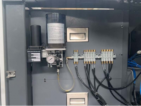 Soldadora automática de cuerpos de latas, RS-520S