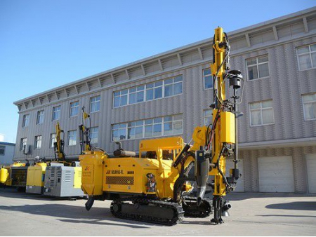 Máquina de Perforación DTH Integrada Sobre Orugas