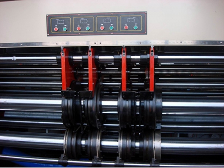 Fabricante de máquinas para fabricar cajas de carton