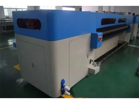 Impresora híbrida UV (rollo a rollo y cama plana)