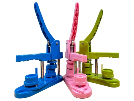 Máquina para hacer botones y consumibles
