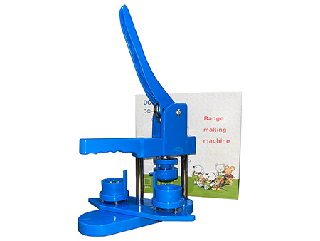 Máquina para hacer botones y consumibles