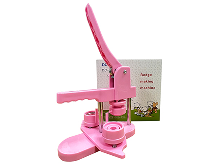 Máquina para hacer botones y consumibles