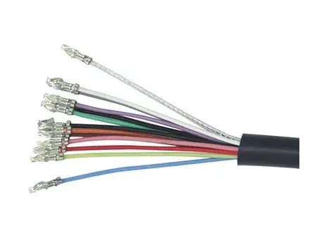 Máquina automática de pelado de cables y crimpado de terminales