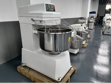 Amasadora de espiral de doble velocidad (Amasadora bifásica, Batidora amasadora mezcladora industrial, Amasadora de espiral)