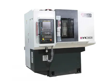 Talladora de engranajes horizontal CNC