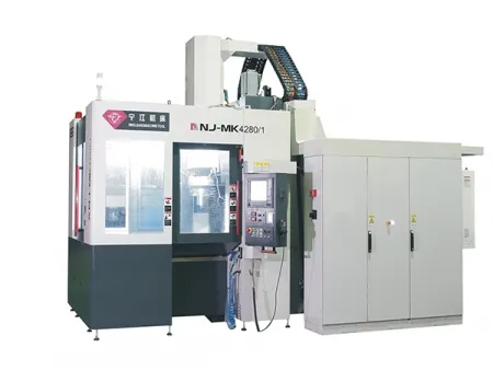 Rectificadora de plantillas CNC