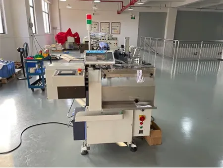 SCG-160T/SCG-160E  Ensartadora y anudadora automática de etiquetas colgantes