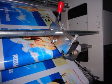 Máquina multifuncional para fabricar bolsas de cremallera