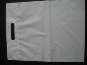 Máquina computarizada para fabricar bolsas con sellado lateral
